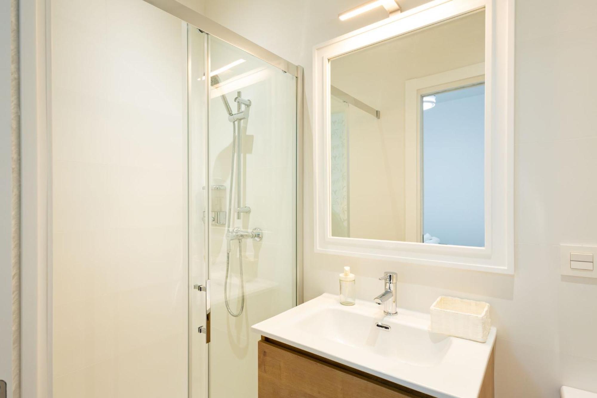 New! La Casa Del Cerrajero Appartement Sevilla Buitenkant foto