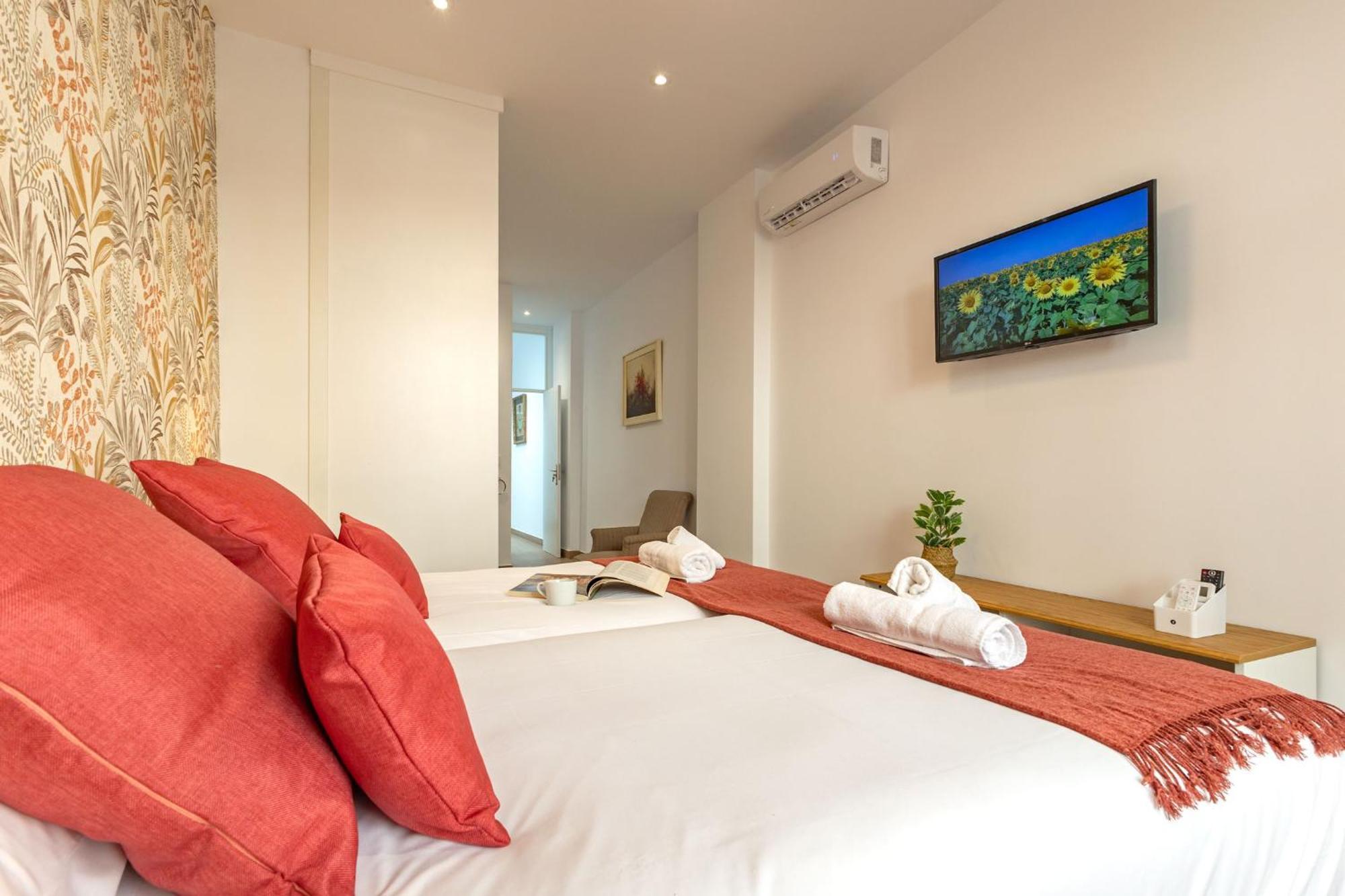 New! La Casa Del Cerrajero Appartement Sevilla Buitenkant foto